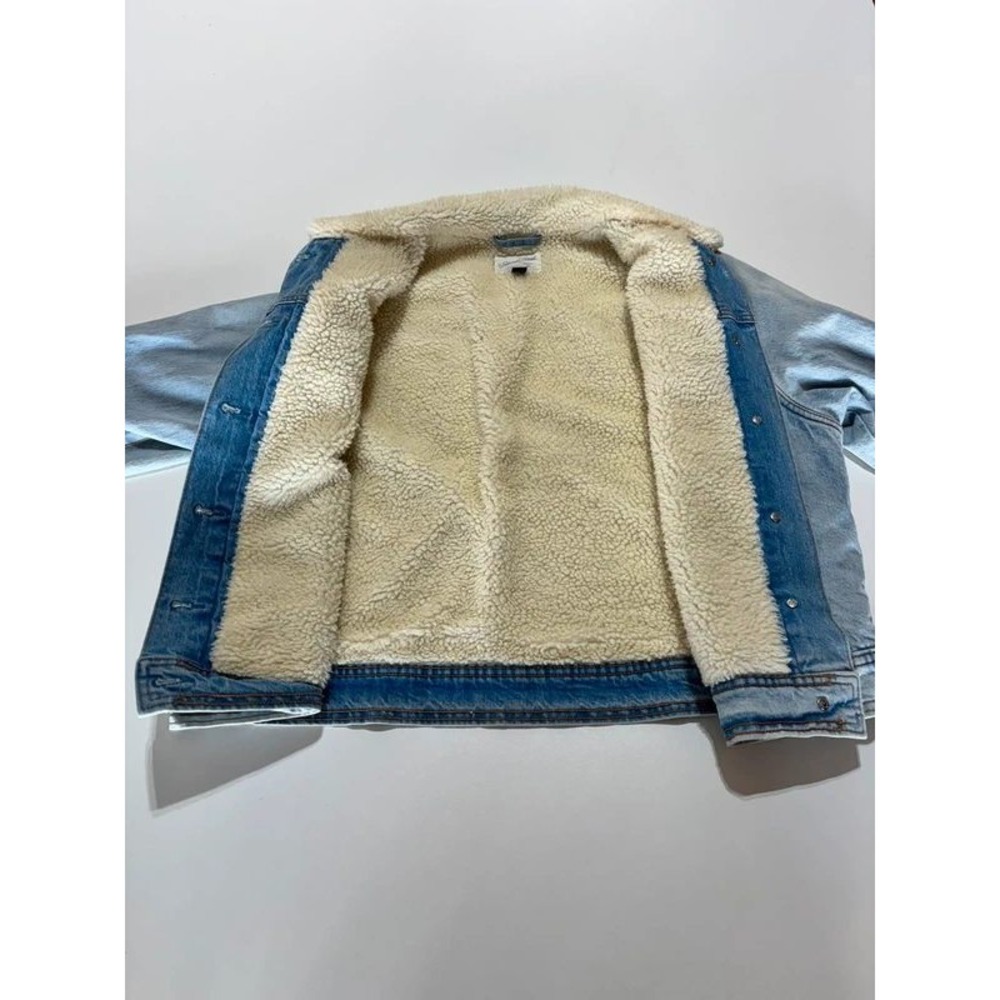 Universal Thread Womens XL Sherpa Lined Denim Trucker Jacket Light Wash Blue - Picture 3 of 6